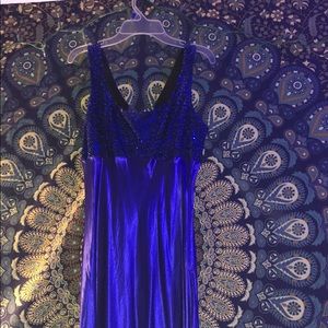 long blue prom dress 👗